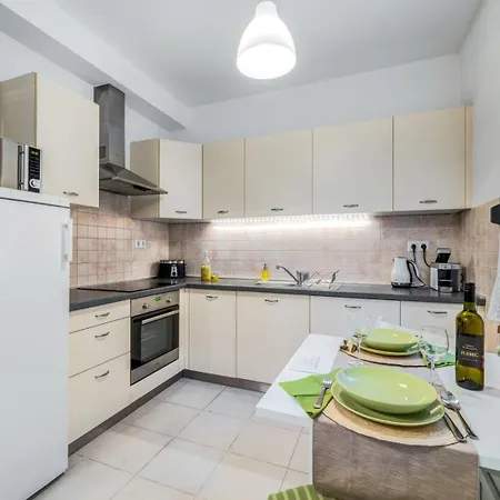 The Onyx Apartment